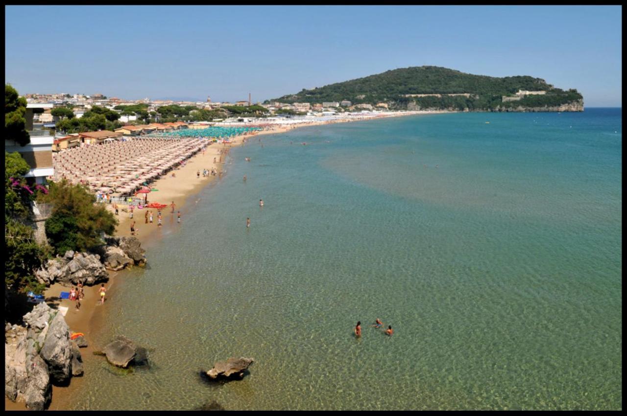 B&B I 100 Passi Gaeta Exteriér fotografie